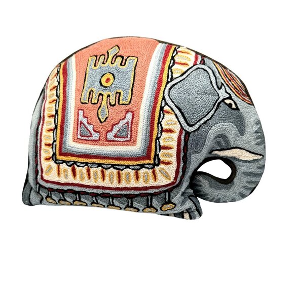 Embroidered Elephant Pillow Intricate Multicolor Design Handcrafted Zipper 11x15 - Picture 1 of 11